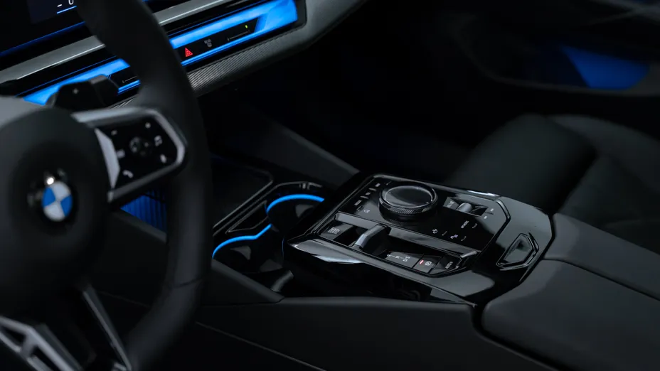 BMW Seria 5 520i mHEV M Sport aut Nowy