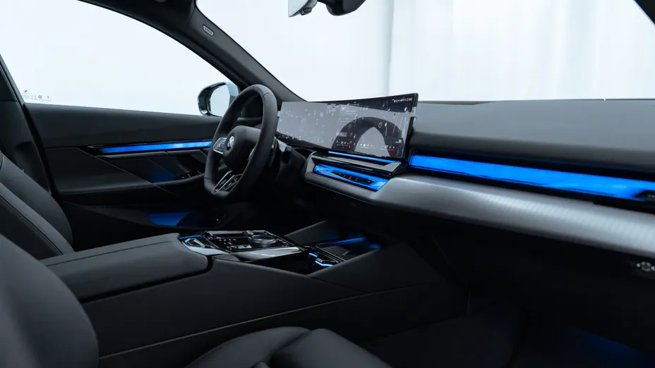 BMW Seria 5 520i mHEV M Sport aut Nowy