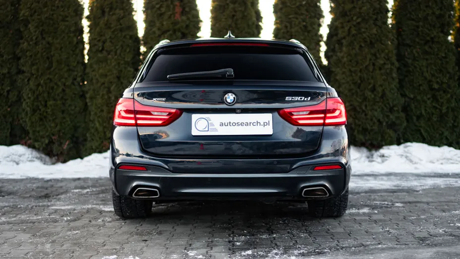 BMW Seria 5 530d xDrive M Sport sport-aut