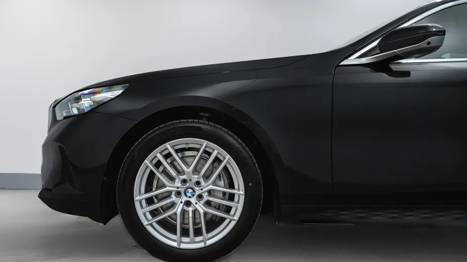 BMW Seria 5 540d xDrive mHEV aut Nowy