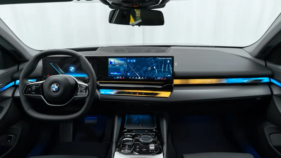 BMW Seria 5 540d xDrive mHEV aut Nowy