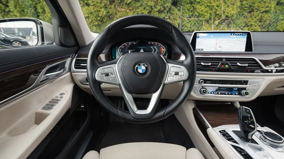 BMW Seria 7 730Ld xDrive mHEV