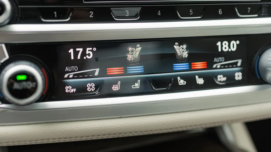 BMW Seria 7 730Ld xDrive mHEV