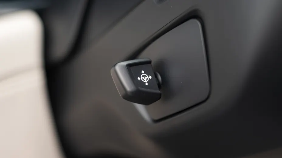 BMW Seria 7 730Ld xDrive mHEV