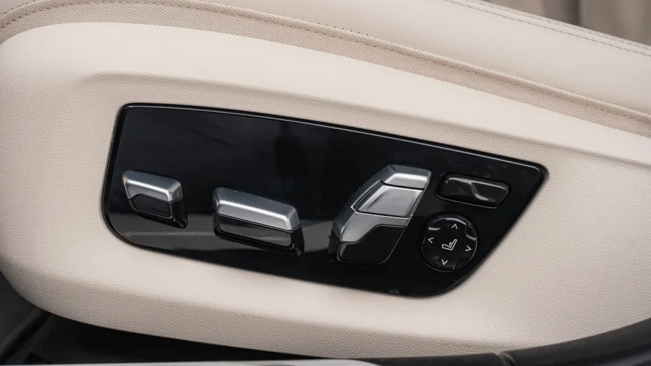 BMW Seria 7 730Ld xDrive mHEV