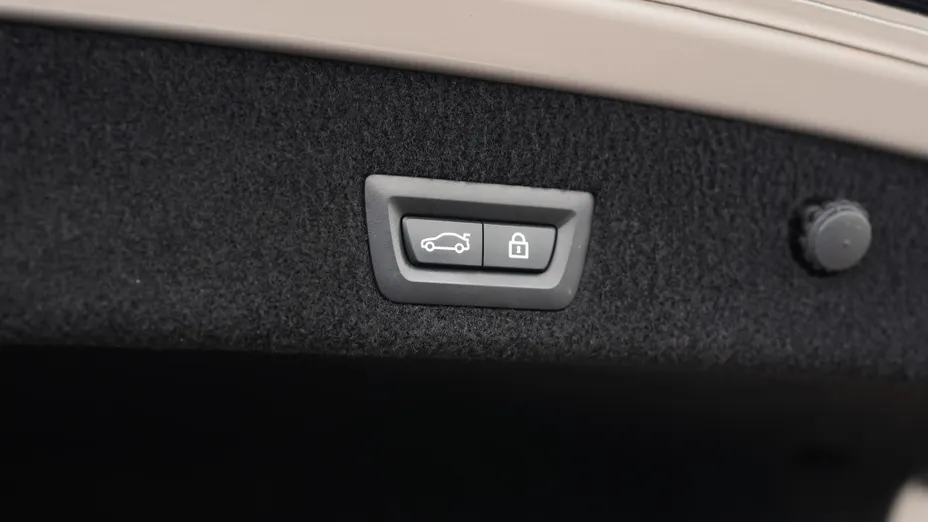 BMW Seria 7 730Ld xDrive mHEV