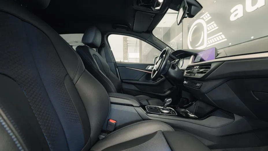 BMW Seria 1 118d M Sport aut