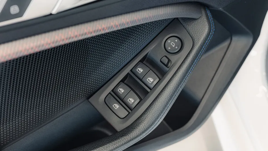 BMW Seria 1 118d M Sport aut
