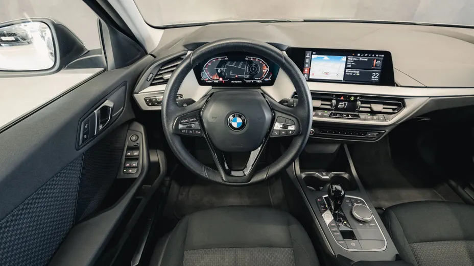 BMW Seria 1 118i aut