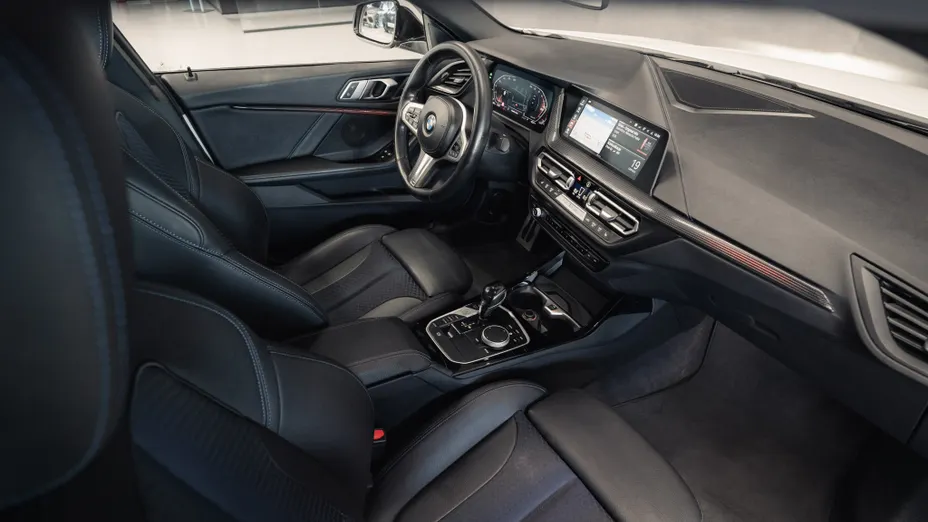 BMW Seria 2 218i M Sport aut