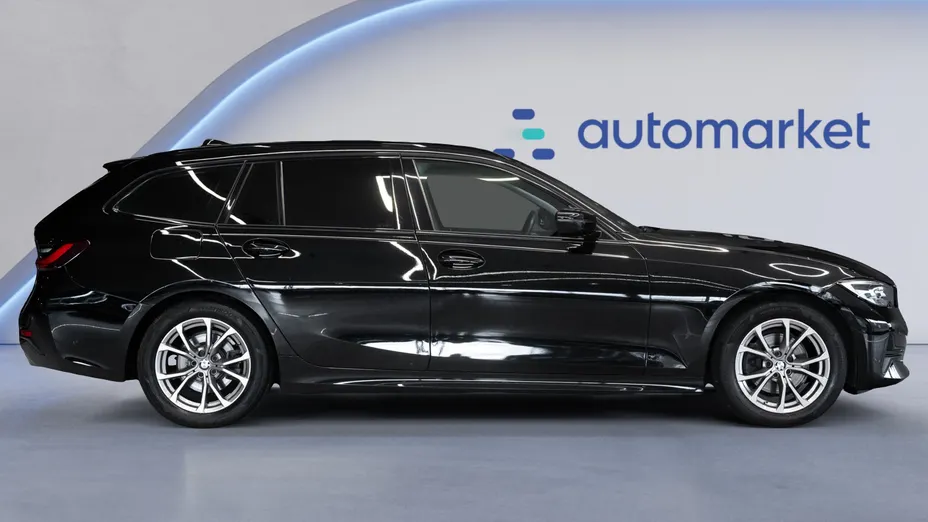 BMW Seria 3 320i Sport Line aut