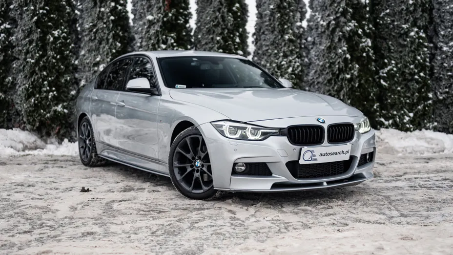 BMW Seria 3 320d xDrive M Sport Shadow sport-aut