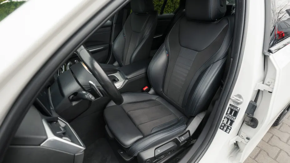 BMW Seria 3 320d xDrive mHEV M Sport sport-aut