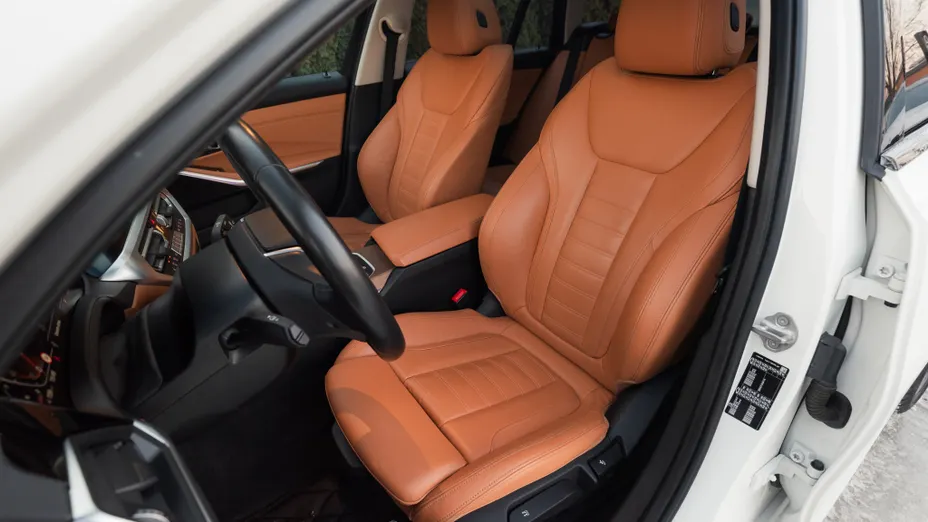 BMW Seria 3 320d Luxury Line aut