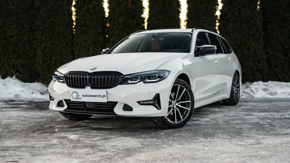 BMW Seria 3 320d Luxury Line aut