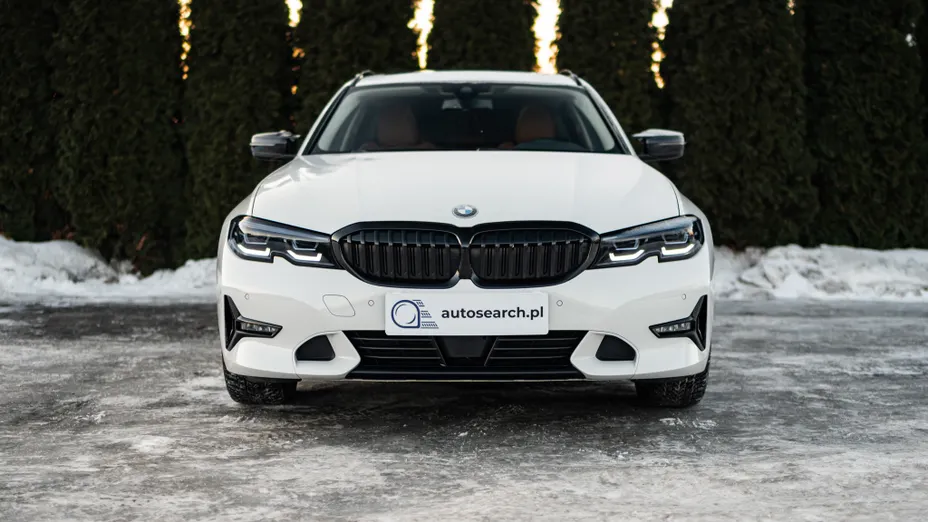 BMW Seria 3 320d Luxury Line aut