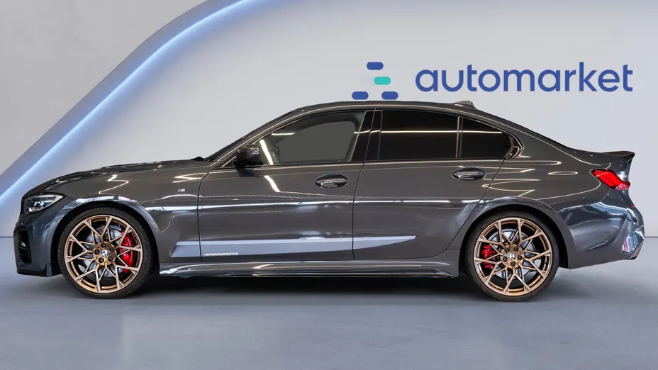 BMW Seria 3 330i xDrive M Sport sport-aut