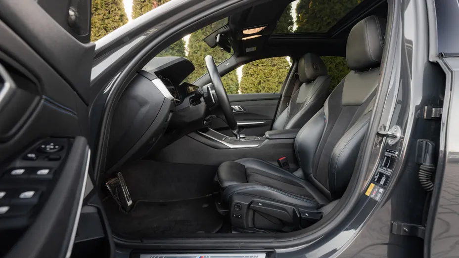 BMW Seria 3 330e PHEV M Sport sport-aut