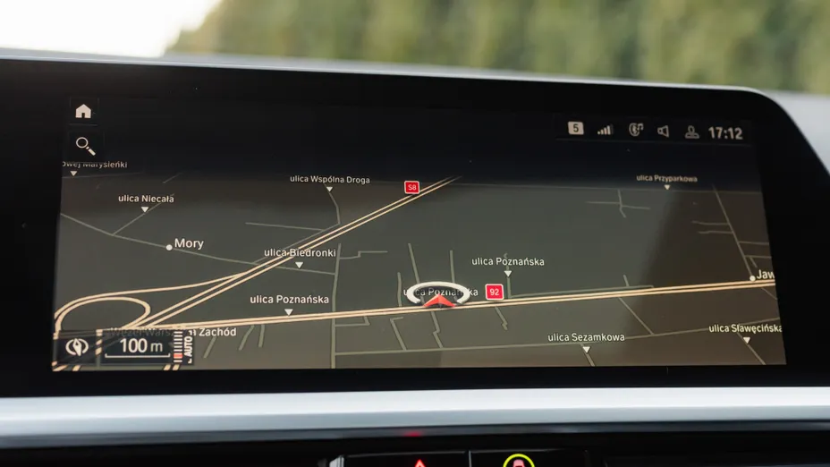 BMW Seria 3 330e PHEV M Sport sport-aut