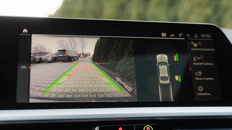 BMW Seria 3 330e PHEV M Sport sport-aut