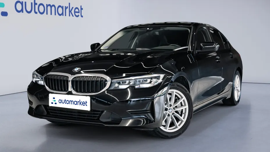 BMW Seria 3 330i Advantage aut