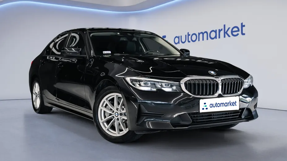 BMW Seria 3 330i Advantage aut