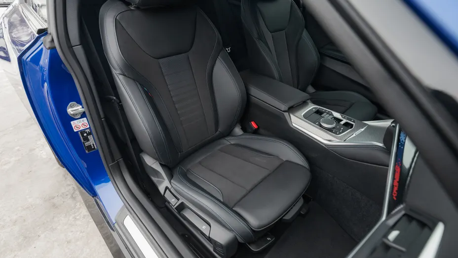 BMW Seria 2 M240i xDrive sport-aut