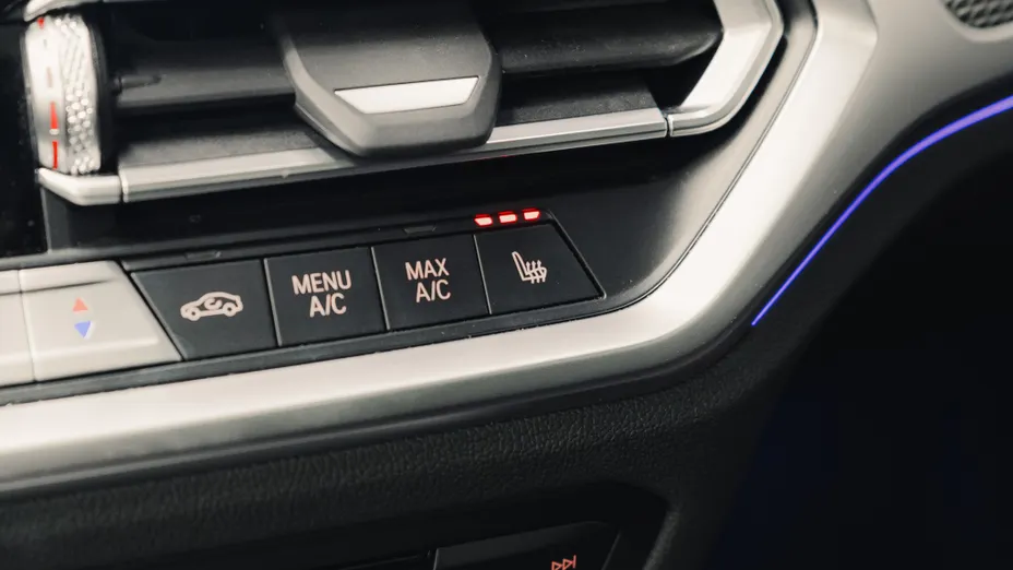 BMW Seria 4 M440i xDrive mHEV sport-aut