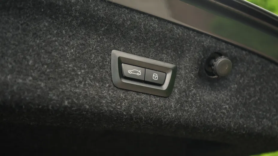 BMW Seria 4 M4 Competition M xDrive sport-aut