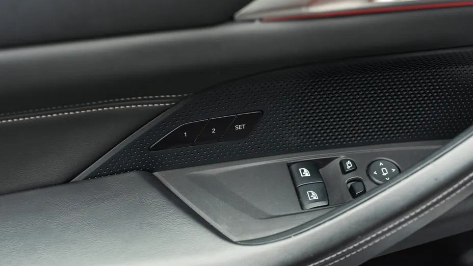 BMW Seria 4 M4 Competition M xDrive sport-aut