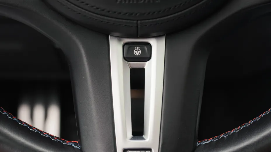 BMW Seria 4 M4 Competition sport-aut