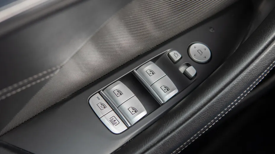 BMW Seria 8 M850i xDrive