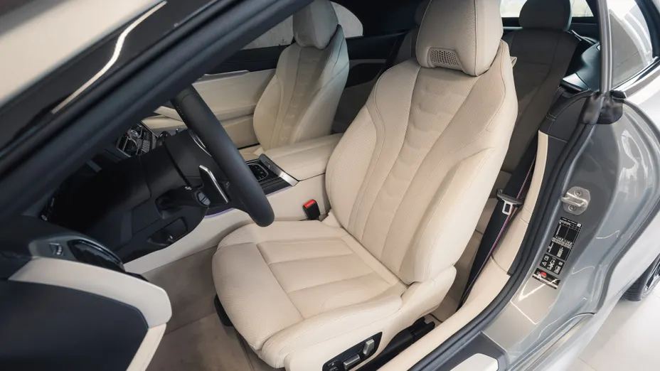 BMW Seria 8 M850i xDrive