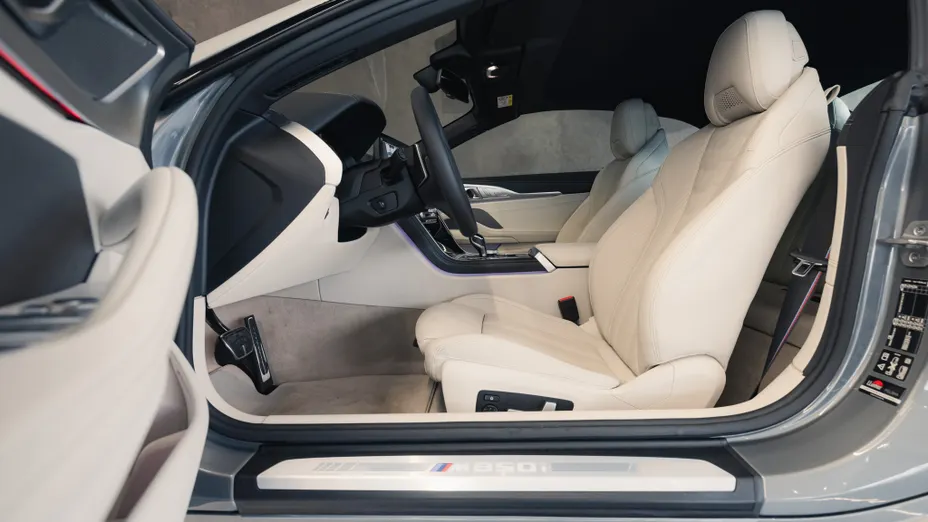 BMW Seria 8 M850i xDrive