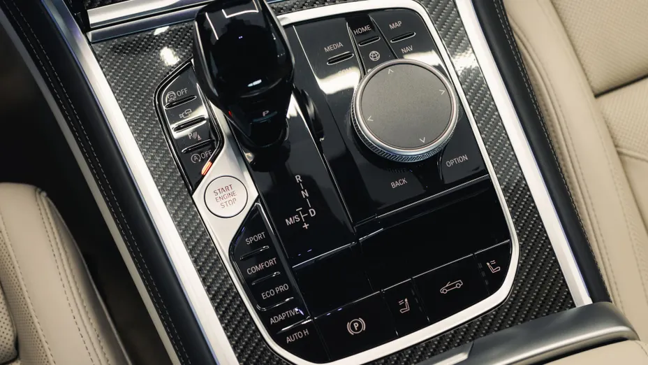 BMW Seria 8 M850i xDrive