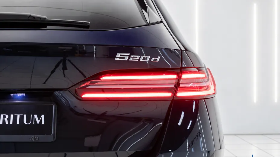 BMW Seria 5 520d xDrive mHEV M Sport aut