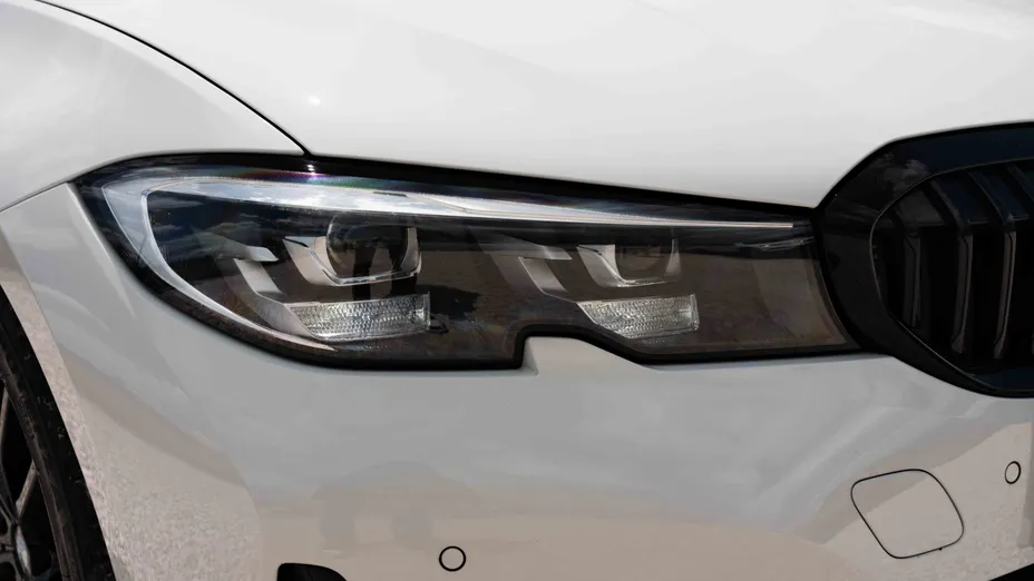BMW Seria 3 318i Advantage aut