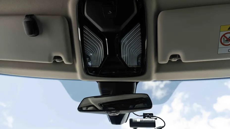 BMW Seria 3 318i Advantage aut