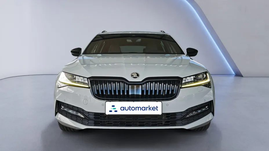 SKODA Superb Superb 2.0 TDI SCR Sportline DSG