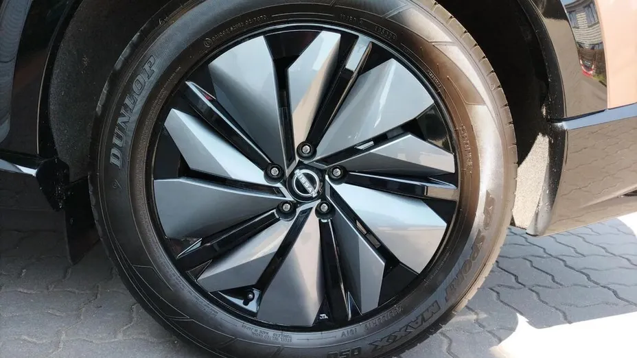 NISSAN Ariya Ariya 63kWh Advance