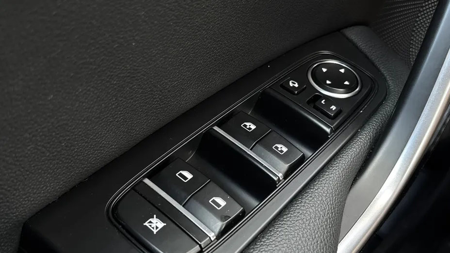 KIA Cee'd Ceed 1.5 T-GDI Business Line DCT