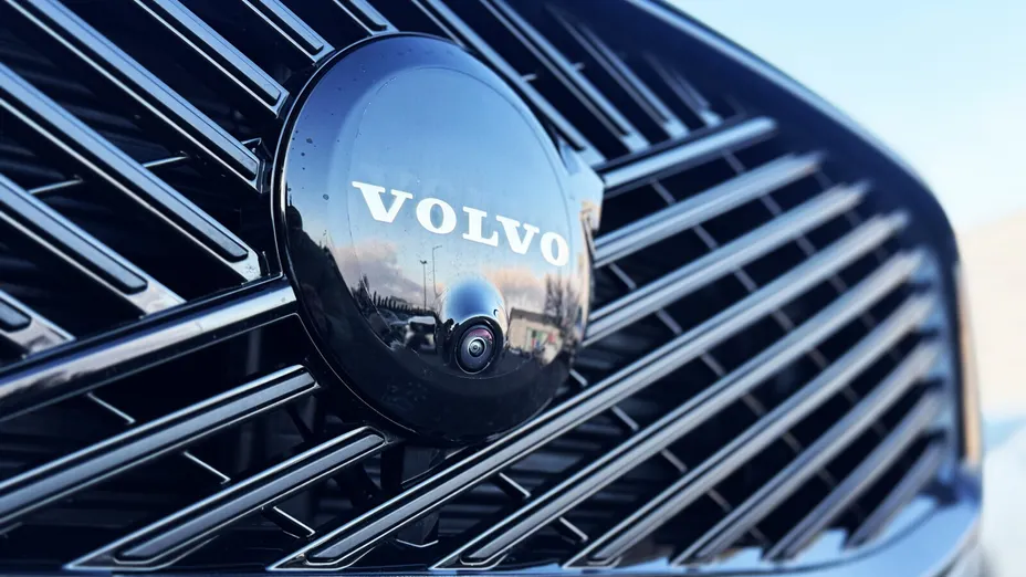 VOLVO XC60 XC60 T8 Plug-In Hybrid AWD Polestar Engineered aut