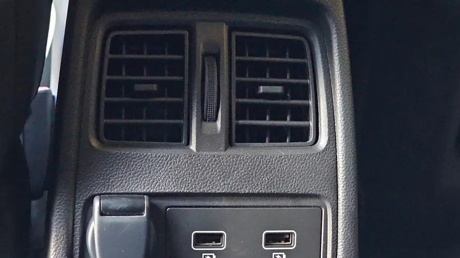 RENAULT Captur Captur 1.3 TCe mHEV Techno EDC