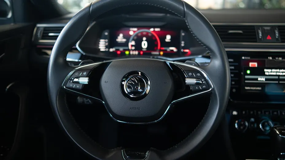 SKODA Superb Superb 2.0 TDI SCR 4x4 L&K DSG