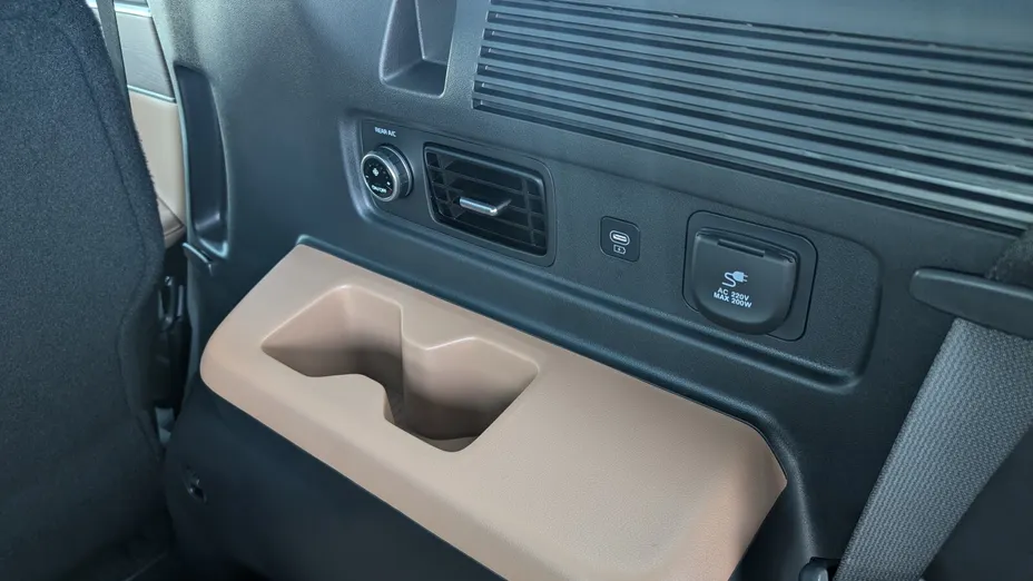 HYUNDAI Santa Fe Santa Fe 1.6 T-GDI HEV Calligraphy 4WD aut 6os. Nowy