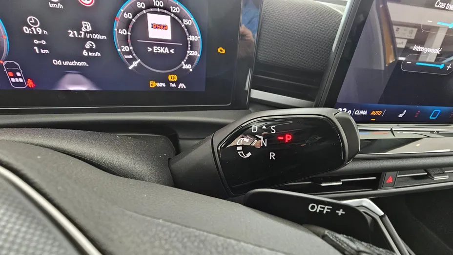 VOLKSWAGEN T-ROC T-ROC 1.5 eTSI Style DSG Nowy