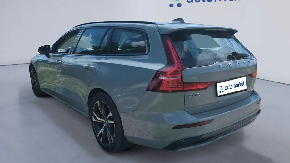 VOLVO V60 V60 B4 B Plus Dark aut