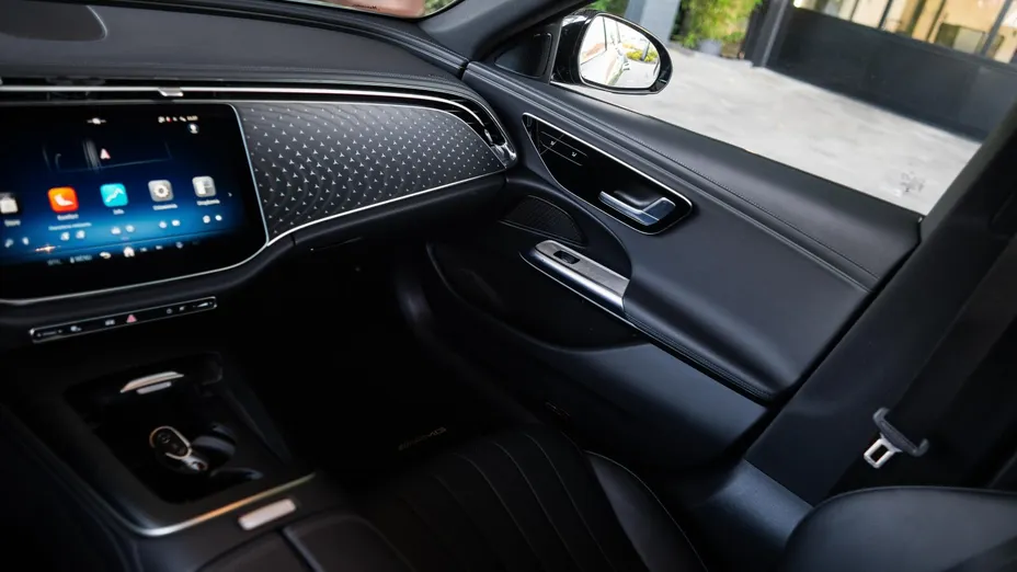 MERCEDES-BENZ E Klasa E 220 d mHEV 4-Matic AMG 9G-Tronic