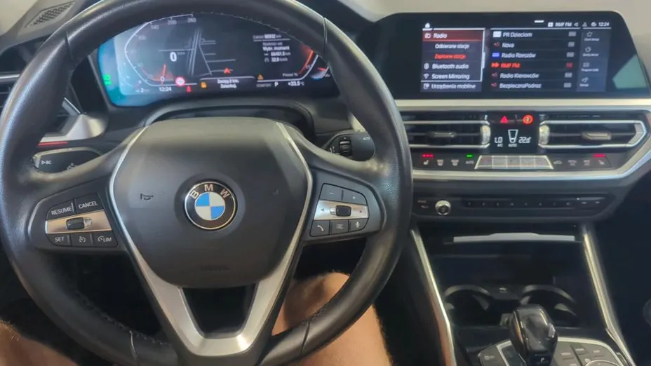 BMW Seria 3 318i Sport Line aut
