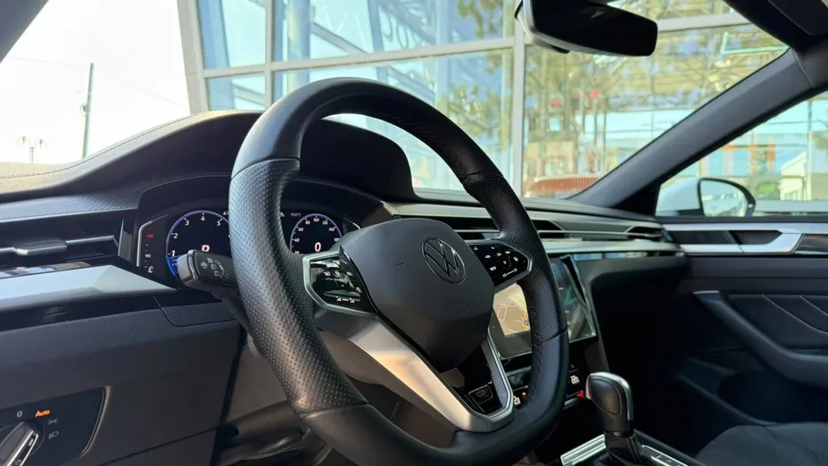 VOLKSWAGEN Arteon Arteon 2.0 TSI R-Line DSG